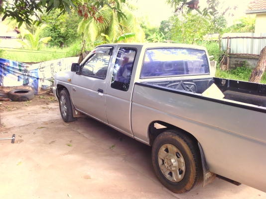 ขายนิสสันBIG Mแคป  2.5 แมคลายเนอ ภาษีไม่ขาด พร้อมใช้งาน