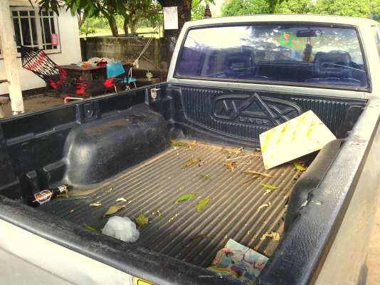 ขายนิสสันBIG Mแคป  2.5 แมคลายเนอ ภาษีไม่ขาด พร้อมใช้งาน