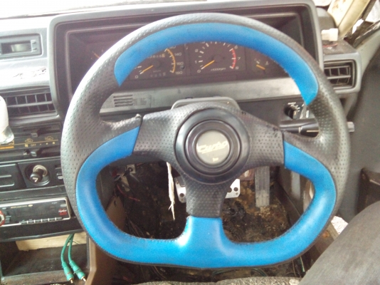 ขายพวงมาลัยซิ่งพร้อมคอมิตซูเก๋ง ราคา500บาท