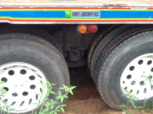 ขายรถบรรทุกพื้นเรียบ 10 ล้อ 1 เพลา