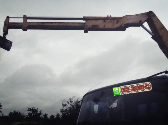 ขายรถบรรทุก 10 ล้อ 1 เพลา ติดเครน 5 ตัน