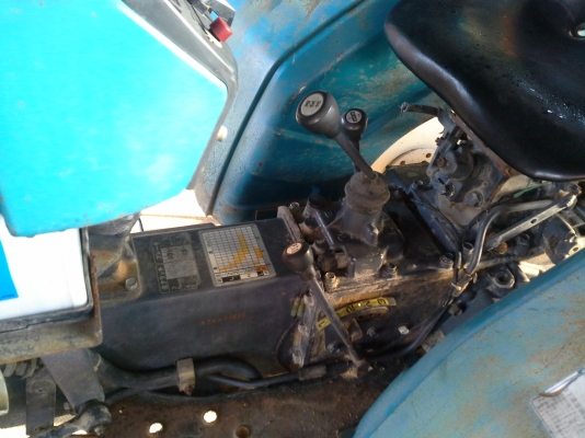 ขายรถไถนาพร้อมโรตารี่   MITSUBlSHl  แบบ  D1550P  ขับเคลื่อน 2 ล้อ รถเครื่องดี  ทำงานนอ้ย  ไม่เคยใช้งานในไทย  เป็นรถเก่านอก  มีเอกสารแจ้งจำหน่วย  ราคาไม่แพงค่ะ