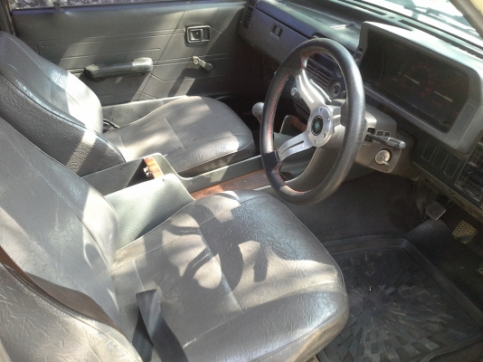 ขาย Mazda b2500