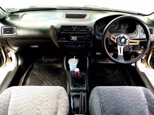 ขายcivic ตาโต เครื่องเดิม vtec เกียธรรมดา ดิส4ล้อ abs ซื้อไปใช้ได้เลยไม่ต้องไปนั่งเก็บแล้ว