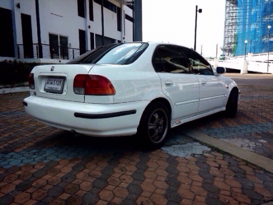 ขายcivic ตาโต เครื่องเดิม vtec เกียธรรมดา ดิส4ล้อ abs ซื้อไปใช้ได้เลยไม่ต้องไปนั่งเก็บแล้ว