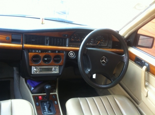 ขาย BENZ 190E ตัวสุดท้าย สภาพสมบูรณ์