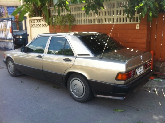 ขาย BENZ 190E ตัวสุดท้าย สภาพสมบูรณ์