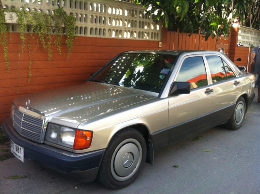 ขาย BENZ 190E ตัวสุดท้าย สภาพสมบูรณ์
