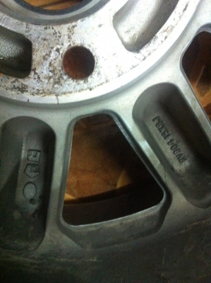 ขาย maxกล้วยสวยๆ 15"