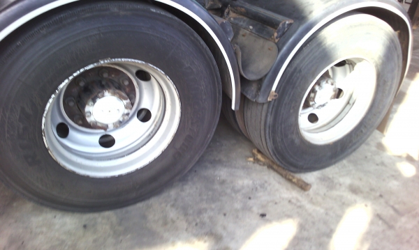 ขายด่วนรถหัวลากFM1Jเครือง260แรงม้าปี48รถสวยยางเรเดียน ขายด่วนรถหัวลากFM1Jเครือง260แรงม้าปี48รถสวยยางเรเดียน