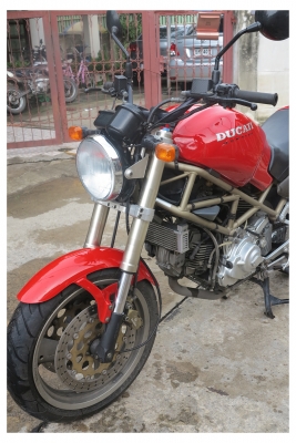Ducati M900 (สรรพสามิต)