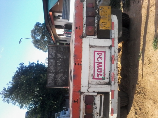 ขายด่วนลูกพ่วงพื้นเรียบสองคานอู่พนัสสภาพพร้อมใช้ลูกใช้งานอยู่