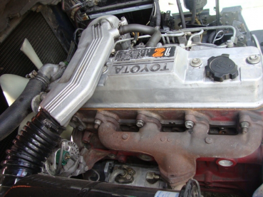 +++ ขายโฟล์คลิฟท์ TOYOTA 5FD25  ขนาด 2.5  ตัน  เครื่องยนต์ดีเซล  เสา  3  เมตร  เกียร์ธรรมดา  งา 1,070  มม.  ยางตัน  *** รถนอก สภาพดี ***