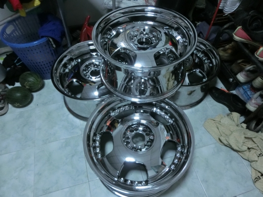 ขายแม็กโครเมี่ยม ขอบ20 5รู114 15000