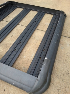 ขายแหรกหลังคา แครีบอย