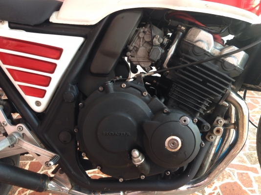ขายด่วนCB400แต่งเต็ม ปี98 ver.s อินวอย สพม 65500