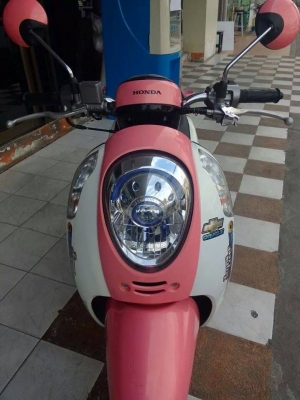 ขายถูกๆ All New Honda Scoopy i สวยนางฟ้า ลาย VIVIC ME รุ่นปี 2013 รุ่นใหม่ล่าสุด