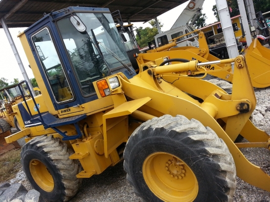 รถตัก KOMATSU WA 100-1 ซีเรียล 30,000 นำเข้าจาก ญี่ปุ่น+++ สวย เดิม ขายถูก 090-986-2521 รถตัก KOMATSU WA 100-1 ซีเรียล 30,000 นำเข้าจาก ญี่ปุ่น+++ สวย เดิม ขายถูก 090-986-2521
