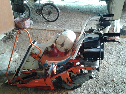 ขายรถเกี่ยวข้าว พร้อมมัด