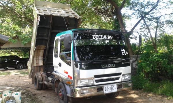 ขาย IZUSU Deca 190hp 6HL1 รับประกันความใหม่ สภาพสวยมากๆ ดั้มพ์นอกแท้ทั้งคัน แคสซี่สั้น ขาย IZUSU Deca 190hp 6HL1 รับประกันความใหม่ สภาพสวยมากๆ ดั้มพ์นอกแท้ทั้งคัน แคสซี่สั้น