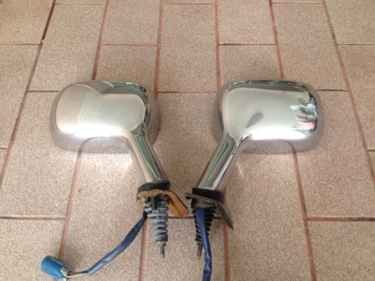 กระจกเรโทปรับไฟฟ้าโครมเมียมทั้งตัวของเก่าญี่ปุนสภาพสวย