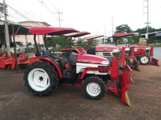 รถแทรกเตอร์ยันม่าร์ 35 แรงม้า 2 เพลา พร้อมอุปกรณ์ต่อพ่วง รถแทรกเตอร์ยันม่าร์ 35 แรงม้า 2 เพลา พร้อมอุปกรณ์ต่อพ่วง