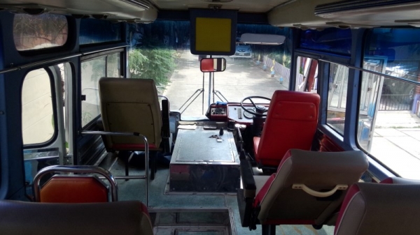 ขายรถแอร์เล็ก KM545 6น๊อต HO7C 28 ที่นั่ง ขายรถแอร์เล็ก KM545 6น๊อต HO7C 28 ที่นั่ง