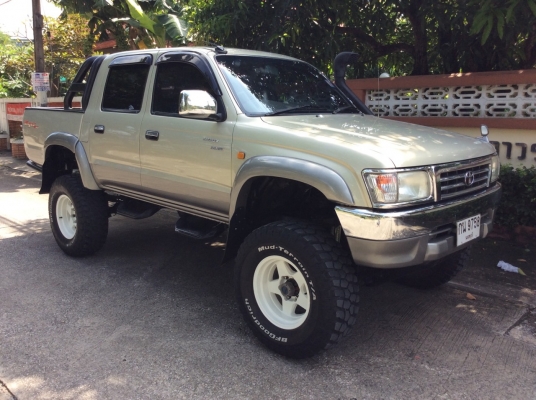 ขายTOYOTA HILUX TIGER 3.0  4WD