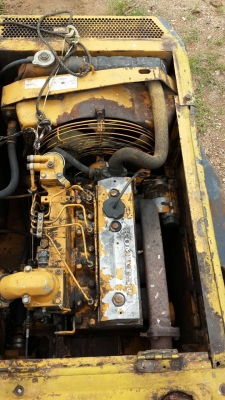 Komatsu pc60-3 ปั้มใหม่ เครื่องเดิมแรงๆ ช่วงล่างดี เอวไม่หลวม ราคาต่อรองได้ 090-7190682 087-2976734