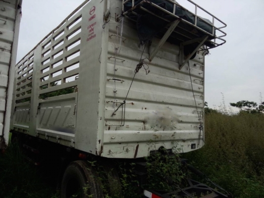 รถฮีโน่ 10 ล้อ  260 แรงม้า. ปี 49  ( ขายแม่ , ลูก )  สนใจติดต่อ 081 - 6079515