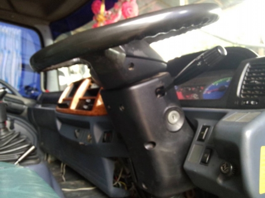 รถฮีโน่ 10 ล้อ  260 แรงม้า. ปี 49  ( ขายแม่ , ลูก )  สนใจติดต่อ 081 - 6079515