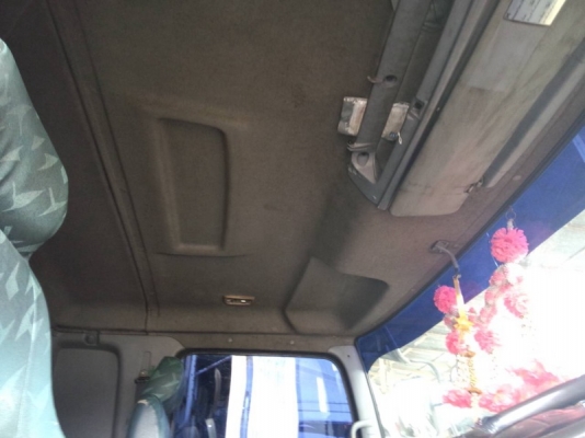 รถฮีโน่ 10 ล้อ  260 แรงม้า. ปี 49  ( ขายแม่ , ลูก )  สนใจติดต่อ 081 - 6079515