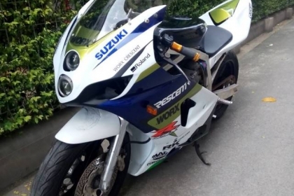 ขายsr400 ปี 96อินวอย สรรพสามิตร ราคา54000 บาท ขายsr400 ปี 96อินวอย สรรพสามิตร ราคา54000 บาท