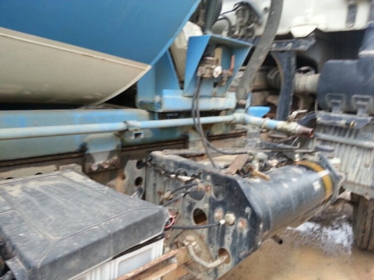 รถฮีโน่ 10 ล้อ โม่ปูน 330 แรงม้า. ปี 53 ( รถวิ่ง 1xx,xxx กม. ) สนใจติดต่อ 081 - 6079515 รถฮีโน่ 10 ล้อ โม่ปูน 330 แรงม้า. ปี 53 ( รถวิ่ง 1xx,xxx กม. ) สนใจติดต่อ 081 - 6079515