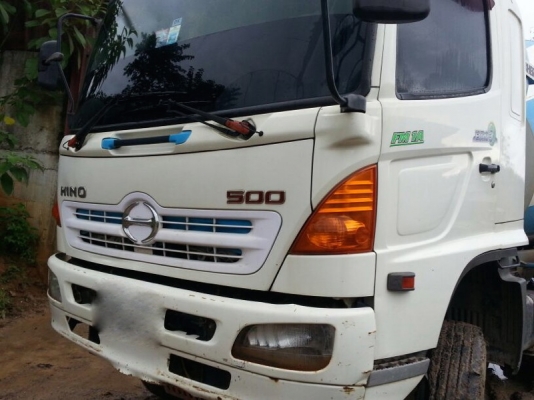 รถฮีโน่ 10 ล้อ โม่ปูน 330 แรงม้า. ปี 53 ( รถวิ่ง 1xx,xxx กม. ) สนใจติดต่อ 081 - 6079515 รถฮีโน่ 10 ล้อ โม่ปูน 330 แรงม้า. ปี 53 ( รถวิ่ง 1xx,xxx กม. ) สนใจติดต่อ 081 - 6079515