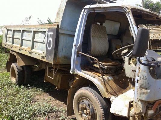 ขาย ISUZU NPR120แรงม้า 6ล้อดั้มพ์ ตามสภาพ ราคาคุยได้  090-7190682 087-2976734