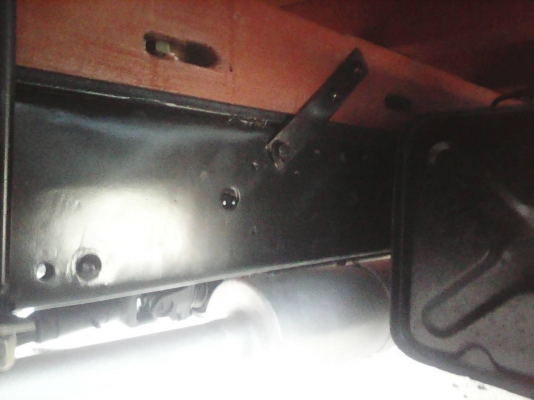 หกล้อ อีซูซุ NKR110 รถห้างแท้เกีย่ร์สั้น สภาพดีสวยๆ ทะเบียนพร้อมโอน