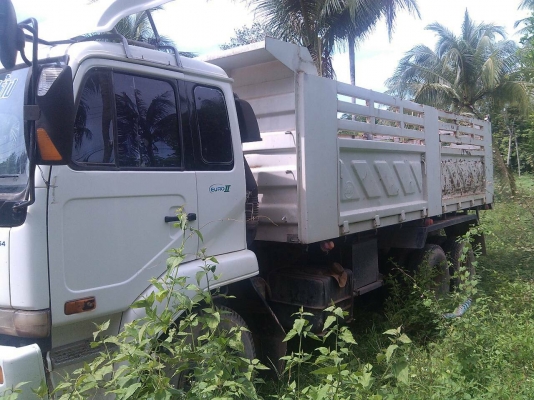 10ล้อดั้มพ์ 2เพลา นิสสัน320แรงม้า มีระบบลากพ่วง คัทซีสวย เครื่องดี เก๋งเดิม แอร์เย็น ราคาต่อรองได้ 090-7190682 087-2976734