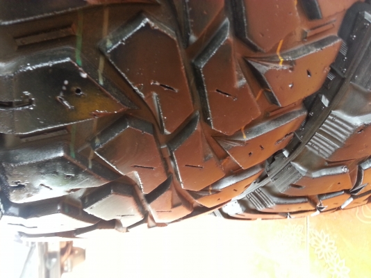 ยางmaxxis  764   235/75/15