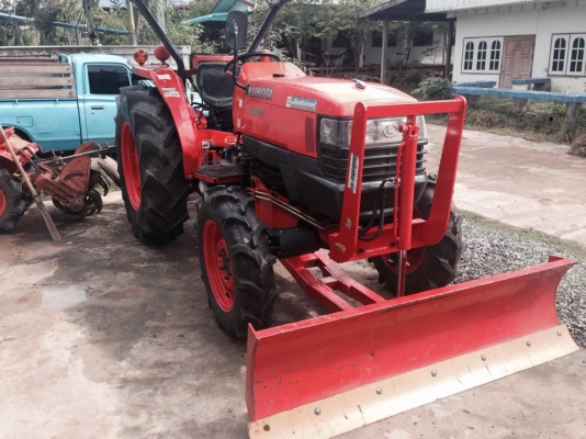 (ขายแล้วคับจัดส่ง อบต.ทวี อุดรฯ)ขายรถไถคูโบต้า45แรง