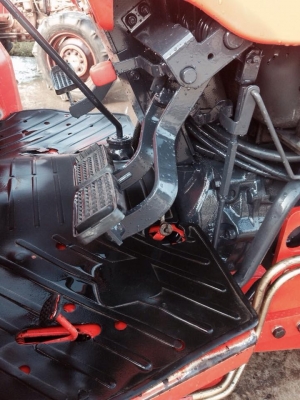 (ขายแล้วคับจัดส่ง อบต.ทวี อุดรฯ)ขายรถไถคูโบต้า45แรง (ขายแล้วคับจัดส่ง อบต.ทวี อุดรฯ)ขายรถไถคูโบต้า45แรง