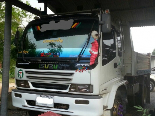 6ล้อดั้มพ์ ISUZU เดก้า200แรงม้า ปี47 ใบไม้เขียว รถสวย พร้อมใช้งาน คัทซีสวย เครื่องดี ราคาคุยได้090-7190682 087-2976734