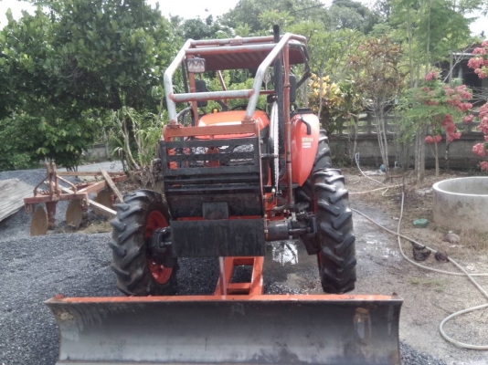 KUBOTA M6040 2เพลา เอกสารเล่มทะเบียน อุปกรณ์ ใบมีด ผาน7 เครื่องตัดหญ้า ราคาคุยได้090-7190682 087-2976734