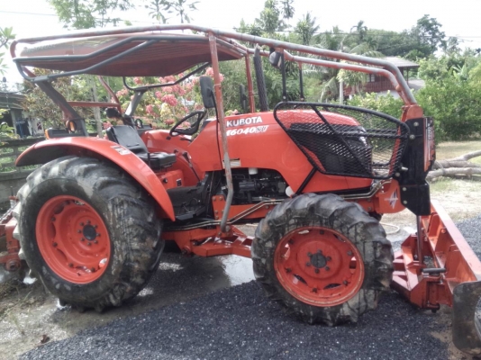 KUBOTA M6040 2เพลา เอกสารเล่มทะเบียน อุปกรณ์ ใบมีด ผาน7 เครื่องตัดหญ้า ราคาคุยได้090-7190682 087-2976734