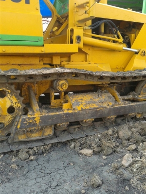 ขายแทรกเตอร์ D2-5 ใบมีด 6ทิศทาง อิมวอย สภาพพร้อมใช้ ราคาต่อรองได้ ติดต่อได้ ที่คุณ อ๊อฟ พิจิตร 086-737-9991