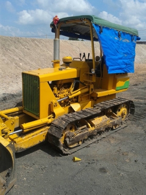 ขายแทรกเตอร์ D2-5 ใบมีด 6ทิศทาง อิมวอย สภาพพร้อมใช้ ราคาต่อรองได้ ติดต่อได้ ที่คุณ อ๊อฟ พิจิตร 086-737-9991