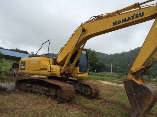 ขายเหมา/แยกKOMATSU PC200-8,เทเลอร์2เพลา PD260hp สภาพสวยพร้อมใช้ ราคาต่อรองได้ ติดต่อได้ที่คุณ อ๊อฟ พิจิตร 086-737-9991