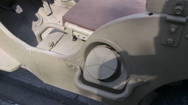 > ขาย JeeP CJ3B พร้อมใช้ มันส์ ๆ > ขาย JeeP CJ3B พร้อมใช้ มันส์ ๆ