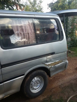 ขาย TOYOTA HIACE ปี 90 หัวจรวด,หลังคาต่ำ รถตู้ตามสภาพ ใช้งานได้ดี ขาย TOYOTA HIACE ปี 90 หัวจรวด,หลังคาต่ำ รถตู้ตามสภาพ ใช้งานได้ดี