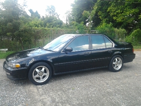 ขายรถยนต์ ปี91 ฮอนด้า แอคคอร์ด ตาเพชร เครื่อง2000cc.คาบิว(ติดแก๊ส) เกียร์ธรรมดา พวงมาลัยเพาเวอร์ แอร์เย็น วิทยุCD ล้อแม็ก เครื่องดี ช่วงล่างดี ขายถูกๆ ขายรถยนต์ ปี91 ฮอนด้า แอคคอร์ด ตาเพชร เครื่อง2000cc.คาบิว(ติดแก๊ส) เกียร์ธรรมดา พวงมาลัยเพาเวอร์ แอร์เย็น วิทยุCD ล้อแม็ก เครื่องดี ช่วงล่างดี ขายถูกๆ